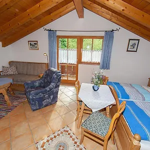 4* Gasthuis Gaestehaus Kurparkfrieden